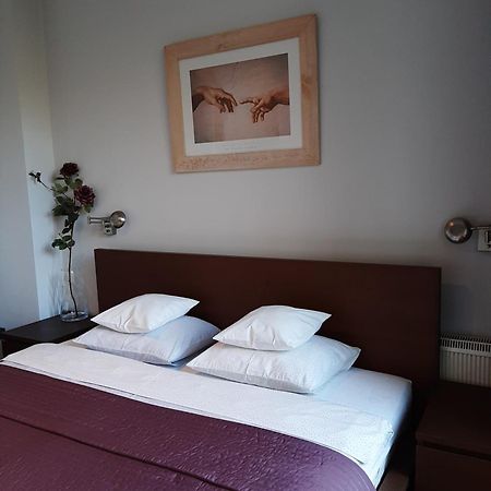 City Center Boutique Apartment Варшава Екстериор снимка
